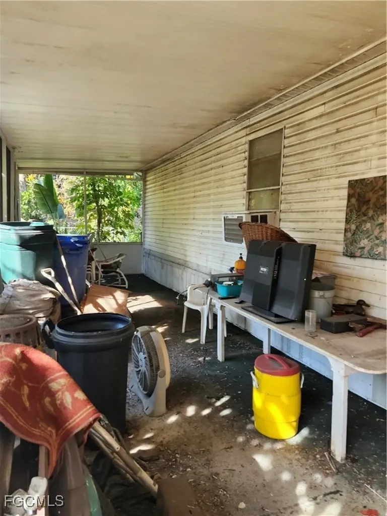 2500 Gail Helen Court North Fort Myers FL 33917