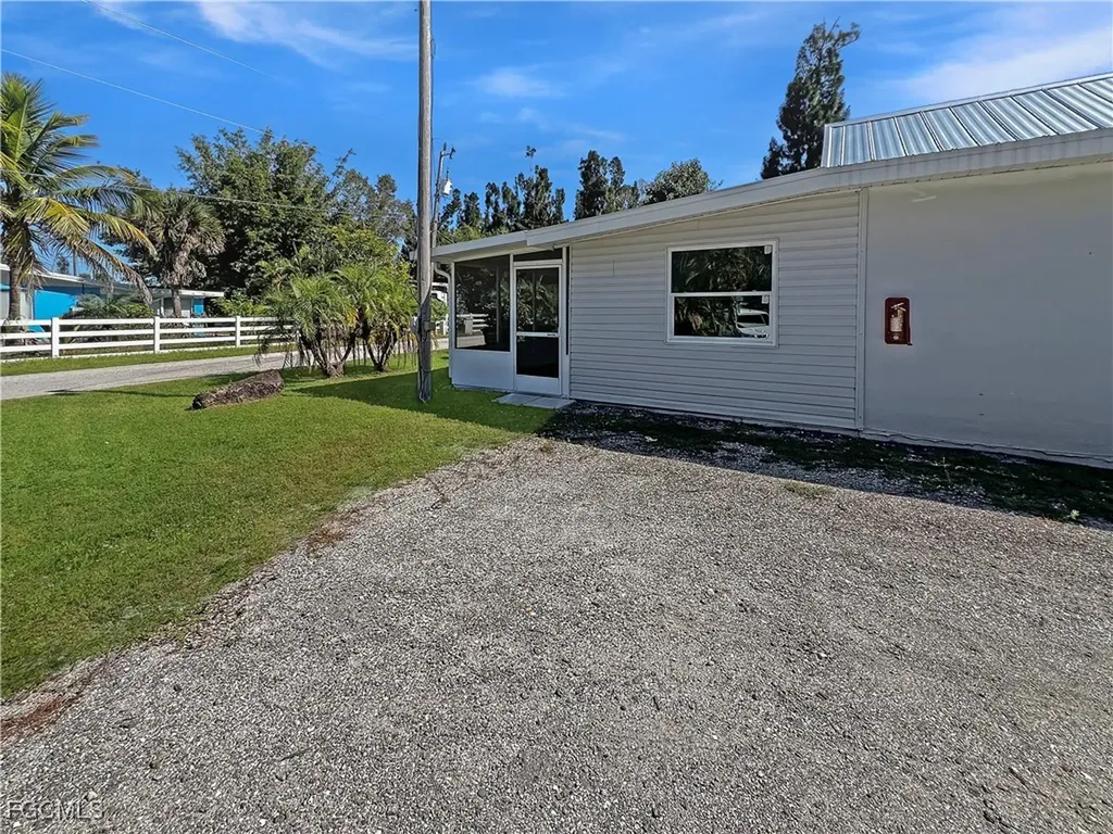 15206 Stringfellow Road Bokeelia FL 33922