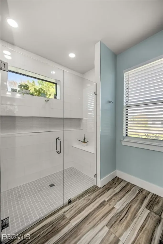 6137 Holt Court Fort Myers FL 33905