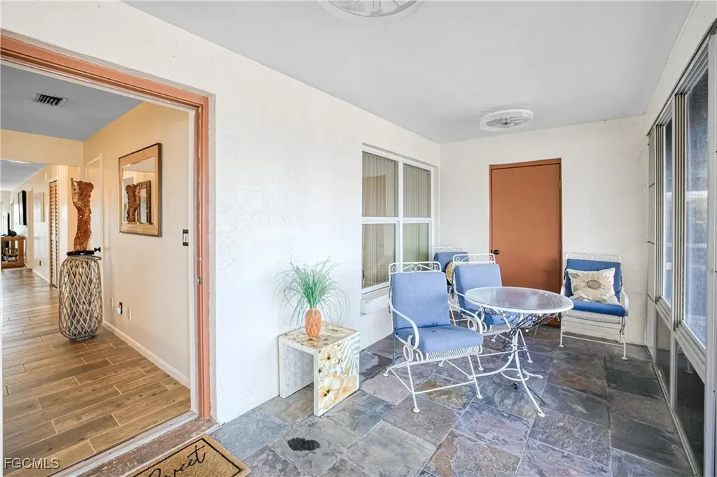 4116 SE 20th Place Cape Coral FL 33904