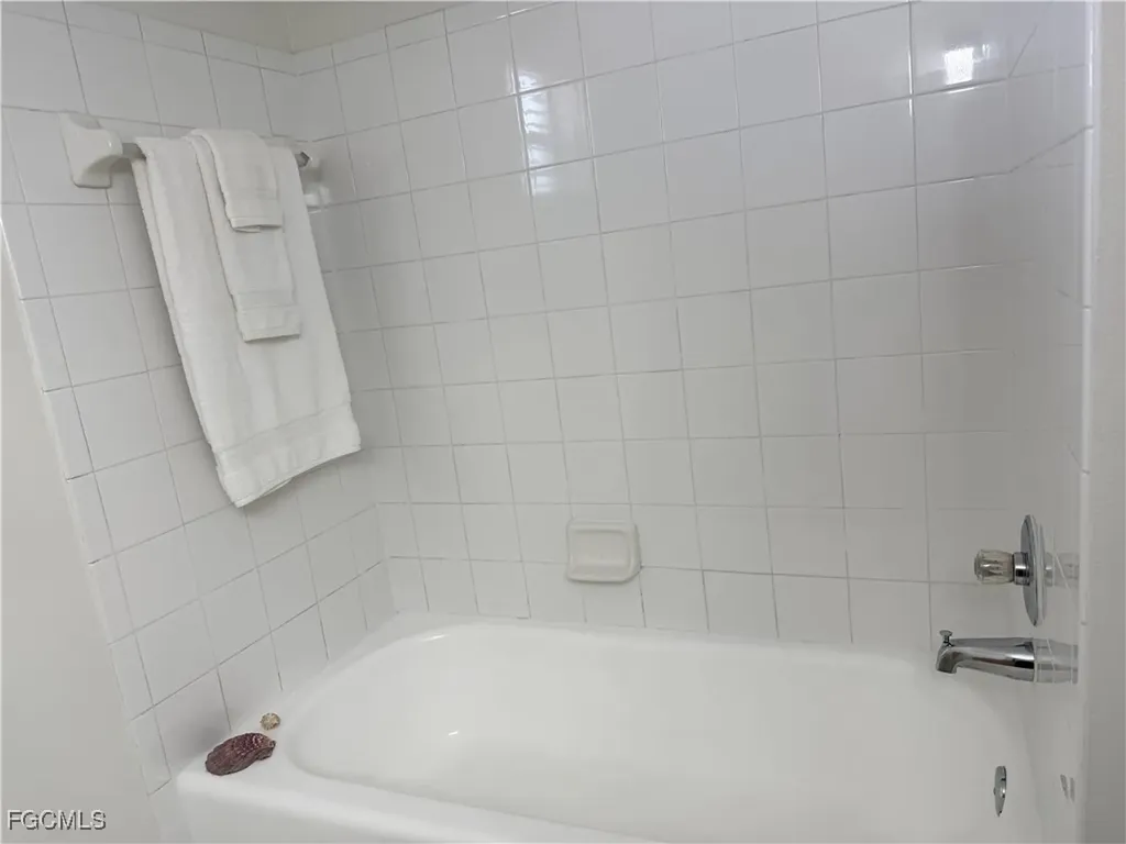 8736 River Homes Lane Bonita Springs FL 34135