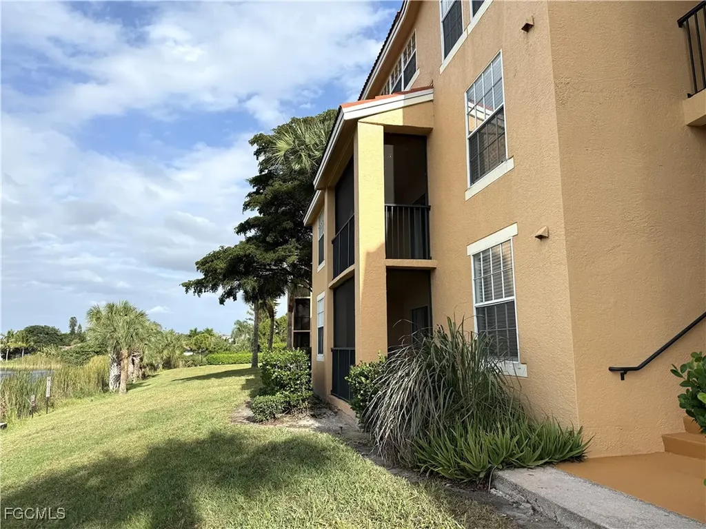 8736 River Homes Lane Bonita Springs FL 34135