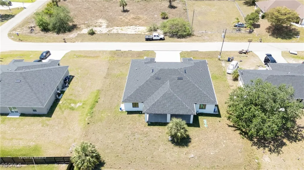 2404/2406 Crawford Avenue N Lehigh Acres FL 33971