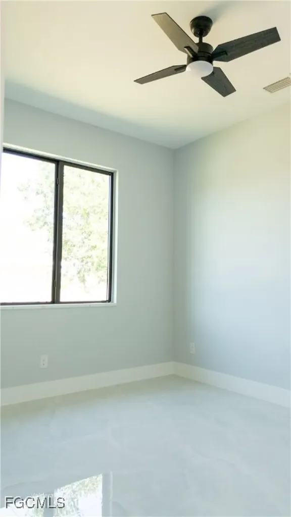 2404/2406 Crawford Avenue N Lehigh Acres FL 33971