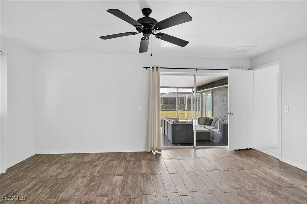 918 SE 35th Street Cape Coral FL 33904