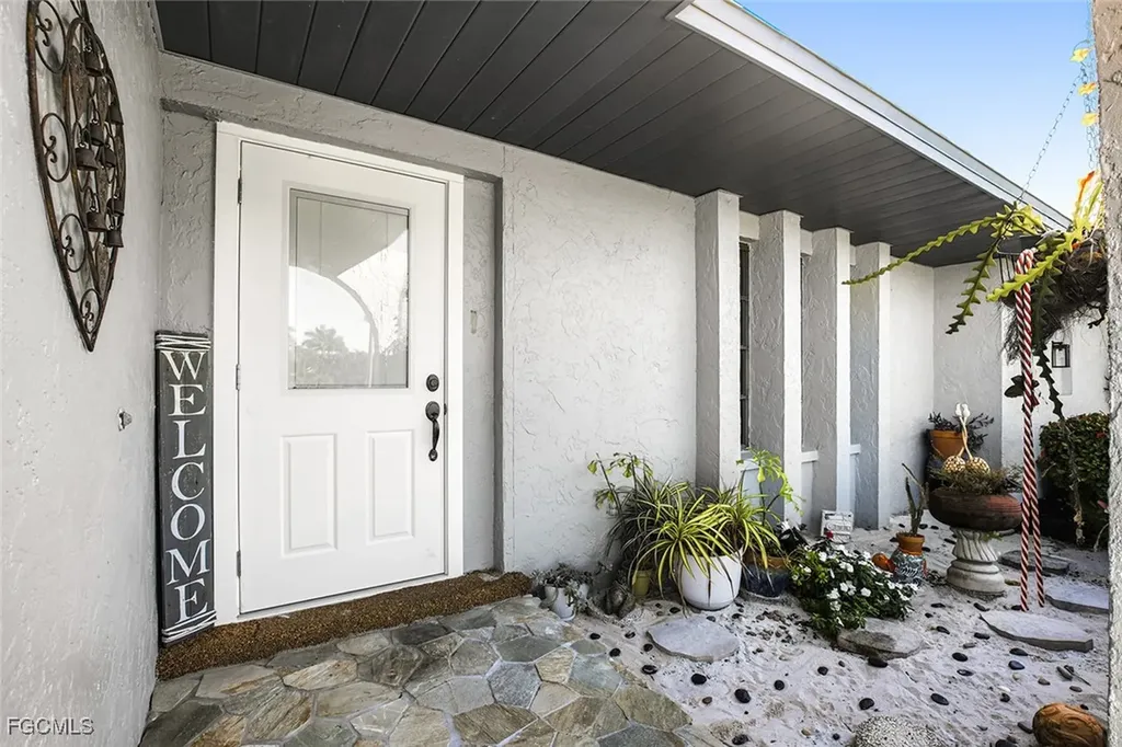 4407 SW 18th Place Cape Coral FL 33914
