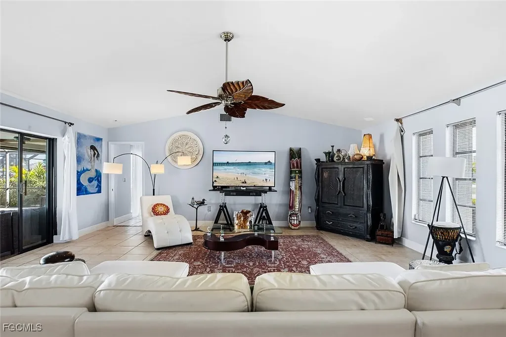 4407 SW 18th Place Cape Coral FL 33914