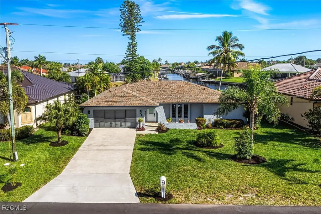 4407 SW 18th Place Cape Coral FL 33914