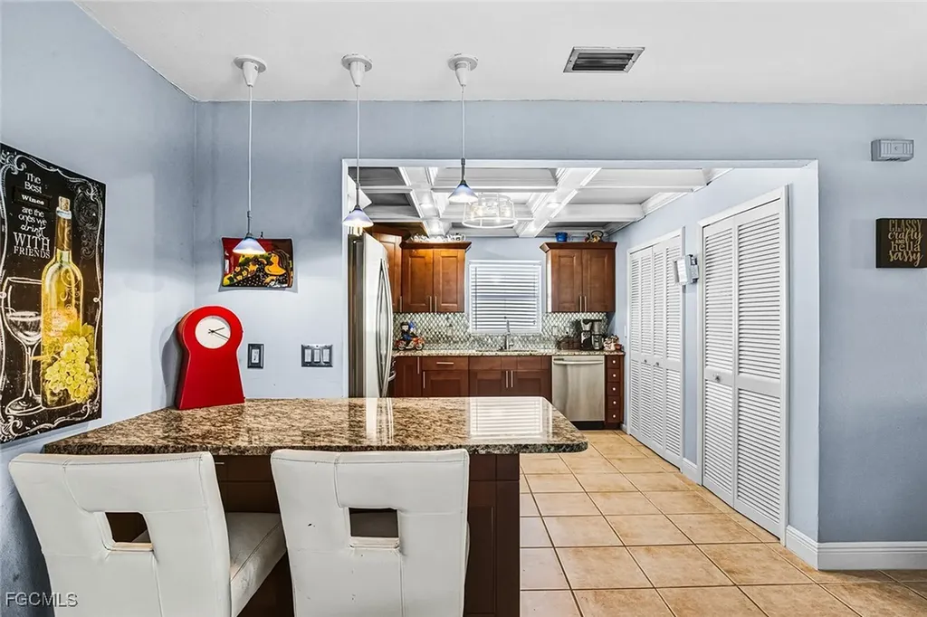 4407 SW 18th Place Cape Coral FL 33914