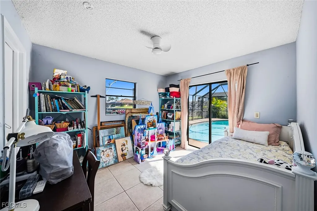 4407 SW 18th Place Cape Coral FL 33914
