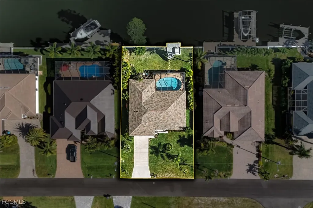 4407 SW 18th Place Cape Coral FL 33914