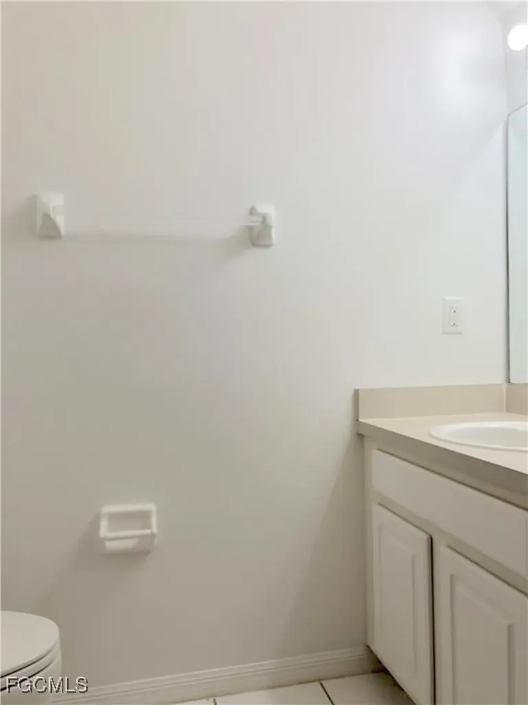 8073 Pacific Beach Drive Fort Myers FL 33966