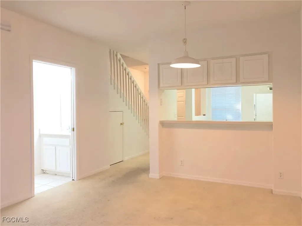 8073 Pacific Beach Drive Fort Myers FL 33966