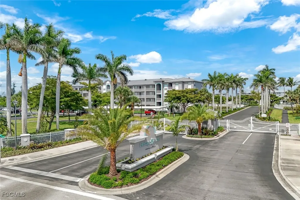 16575 Lake Circle Drive Fort Myers FL 33908