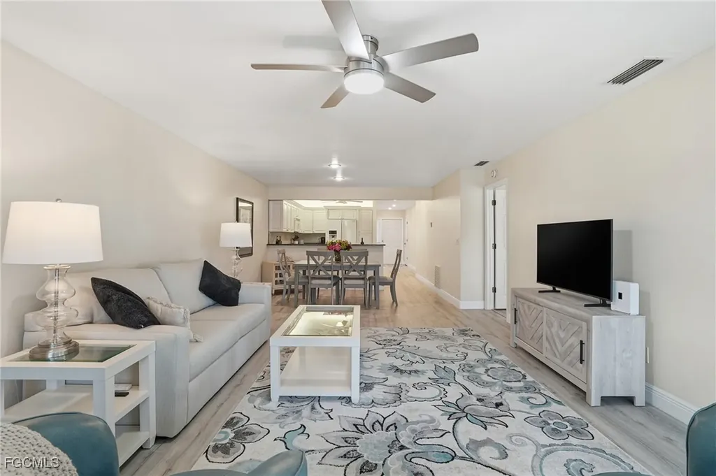 4229 SE 19th Place Cape Coral FL 33904
