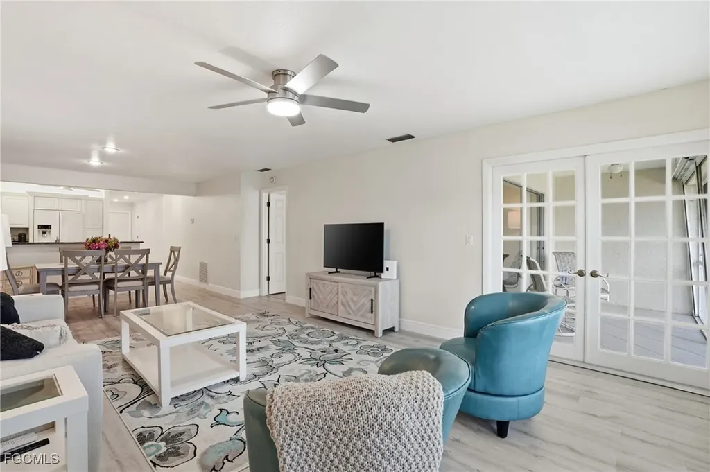 4229 SE 19th Place Cape Coral FL 33904