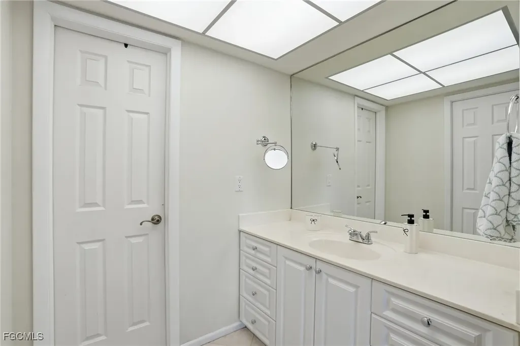 4229 SE 19th Place Cape Coral FL 33904