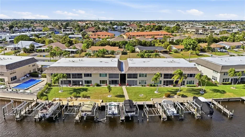 4229 SE 19th Place Cape Coral FL 33904