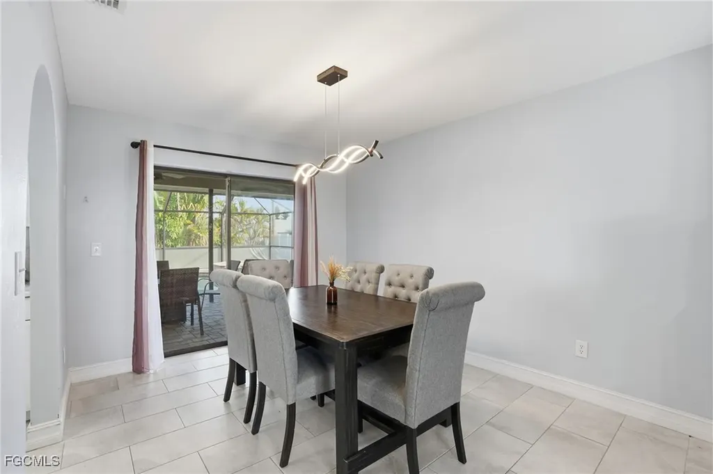 3623 SW 6th Place Cape Coral FL 33914