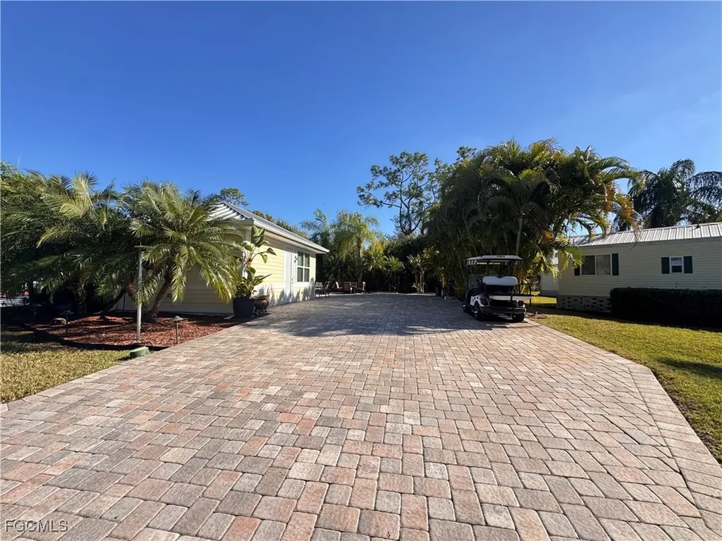 Lot 193 3002 Cupola Lane N Labelle FL 33935