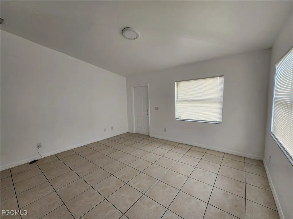 1248 Columbus Boulevard Fort Myers FL 33913