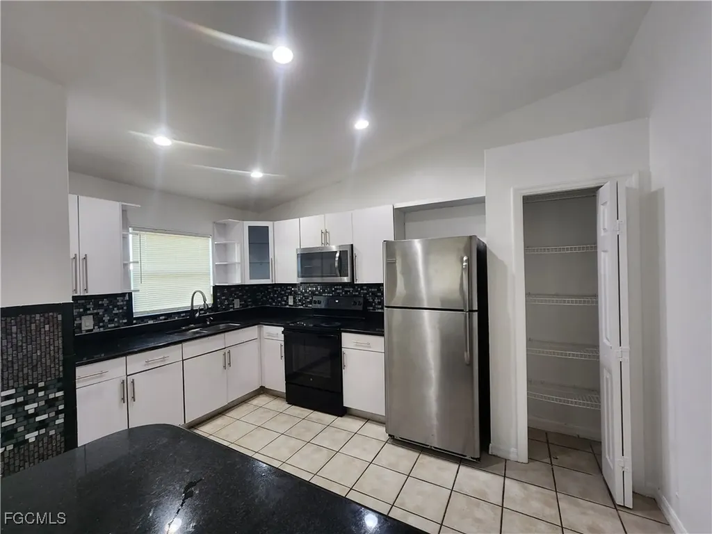 1248 Columbus Boulevard Fort Myers FL 33913