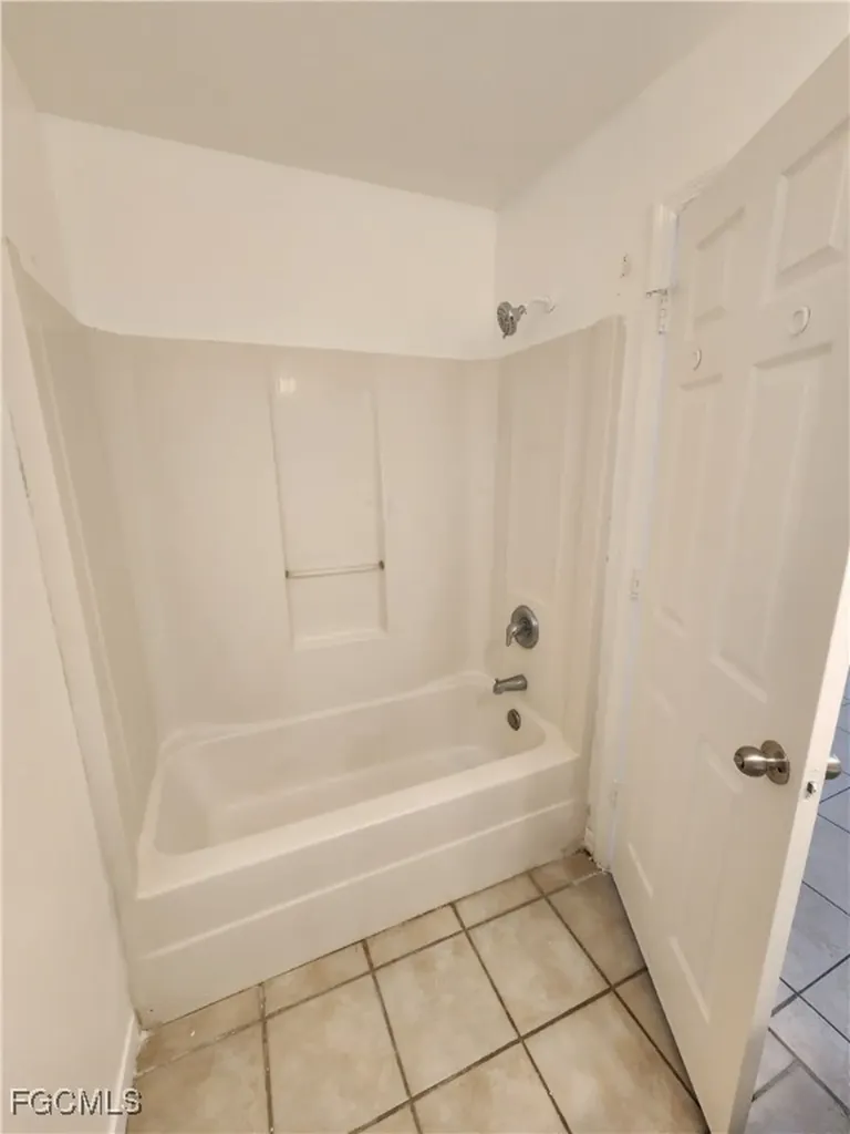 1248 Columbus Boulevard Fort Myers FL 33913