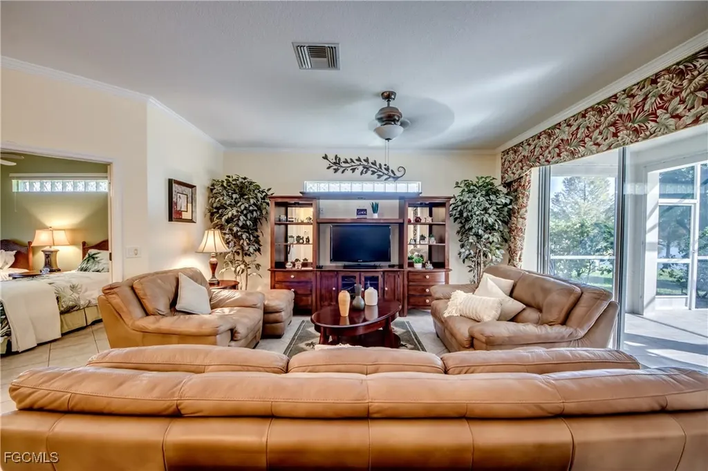 2260 Rio Nuevo Drive North Fort Myers FL 33917