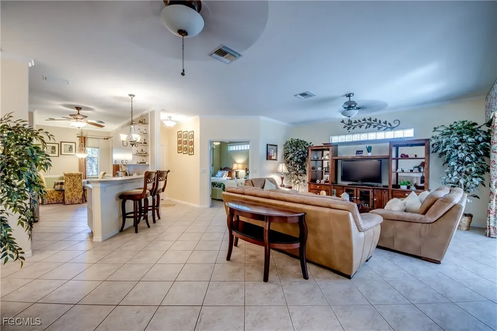 2260 Rio Nuevo Drive North Fort Myers FL 33917