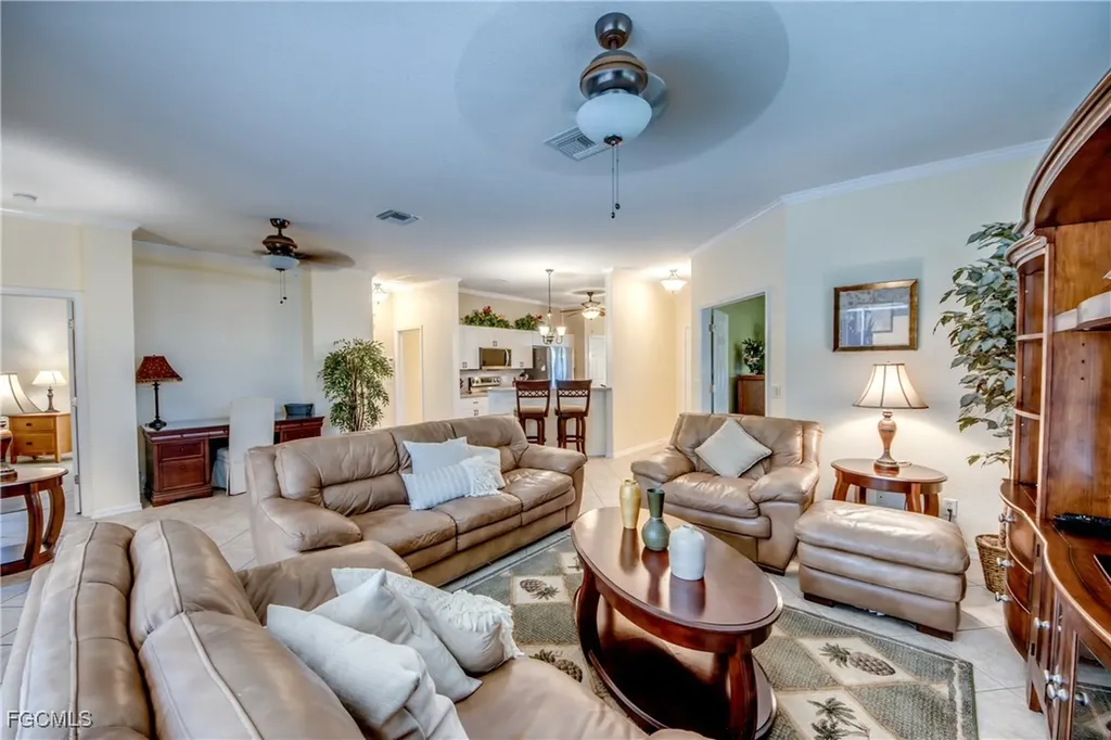 2260 Rio Nuevo Drive North Fort Myers FL 33917