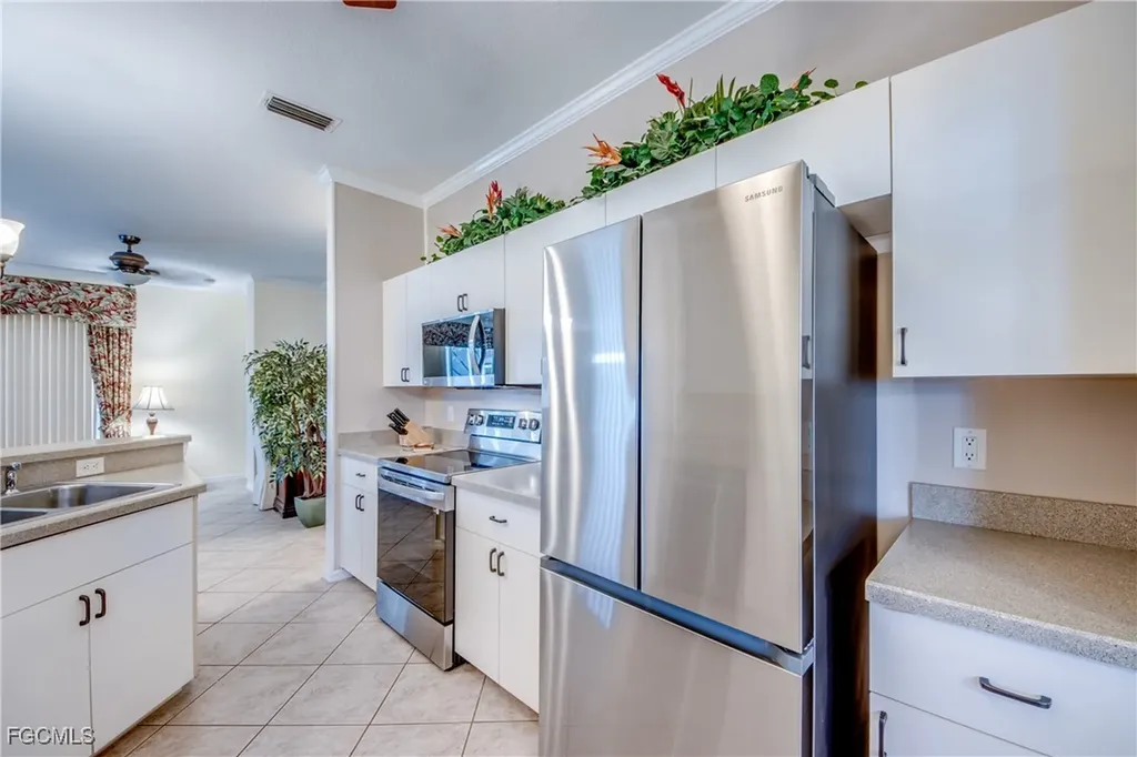 2260 Rio Nuevo Drive North Fort Myers FL 33917