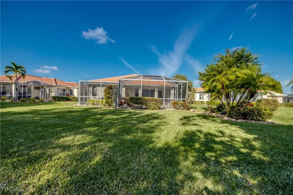2260 Rio Nuevo Drive North Fort Myers FL 33917