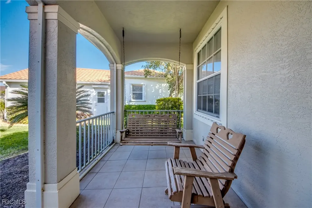 2260 Rio Nuevo Drive North Fort Myers FL 33917