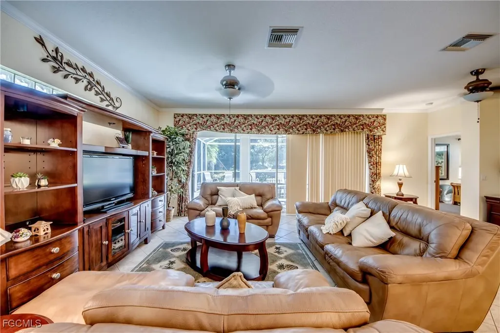 2260 Rio Nuevo Drive North Fort Myers FL 33917