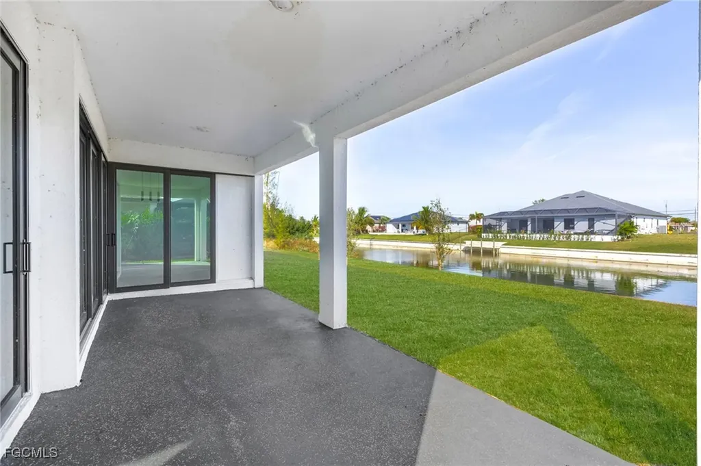 1517 SW 28th Terrace Cape Coral FL 33914