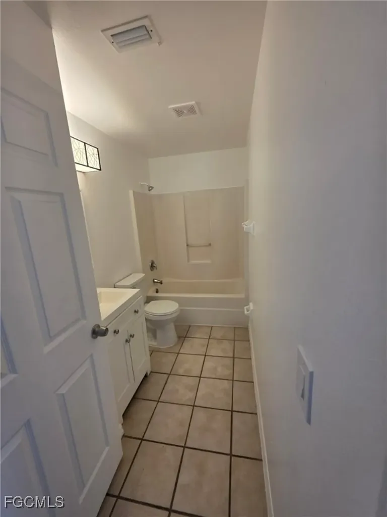 1248 Columbus Boulevard Fort Myers FL 33913