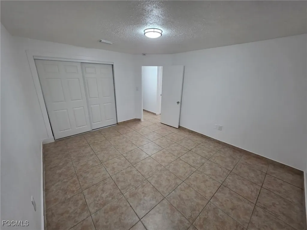 2148 Dora Street Fort Myers FL 33901