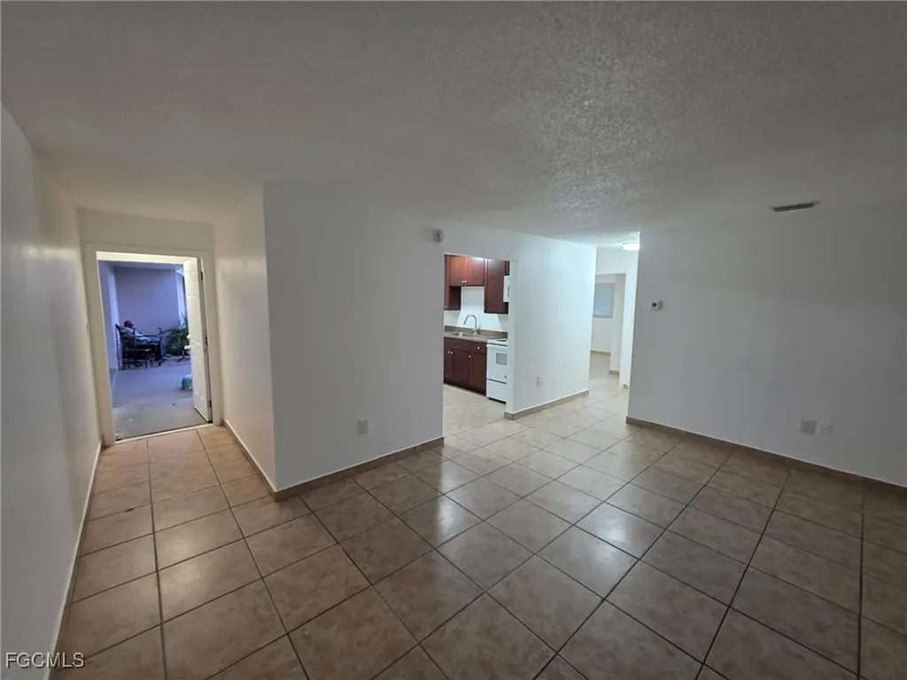 2148 Dora Street Fort Myers FL 33901