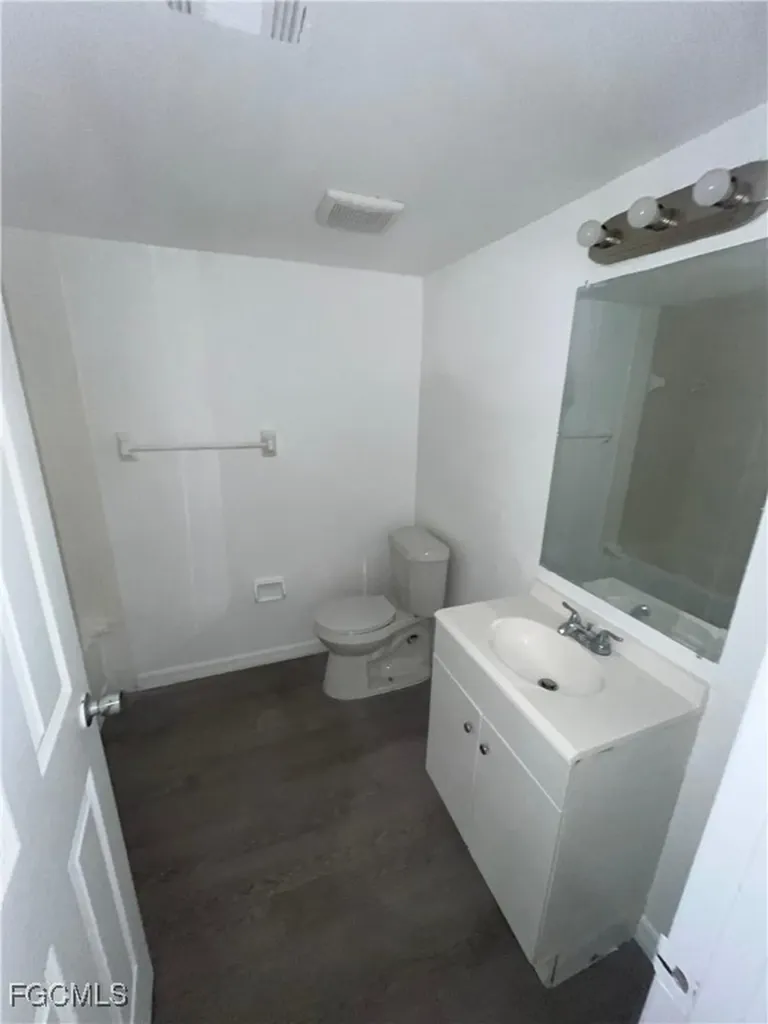1919 Lillie Street Fort Myers FL 33916