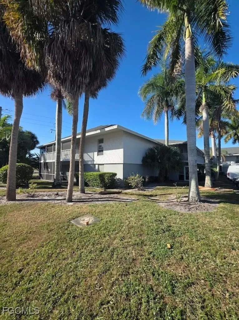 1849 Maravilla Avenue Fort Myers FL 33901
