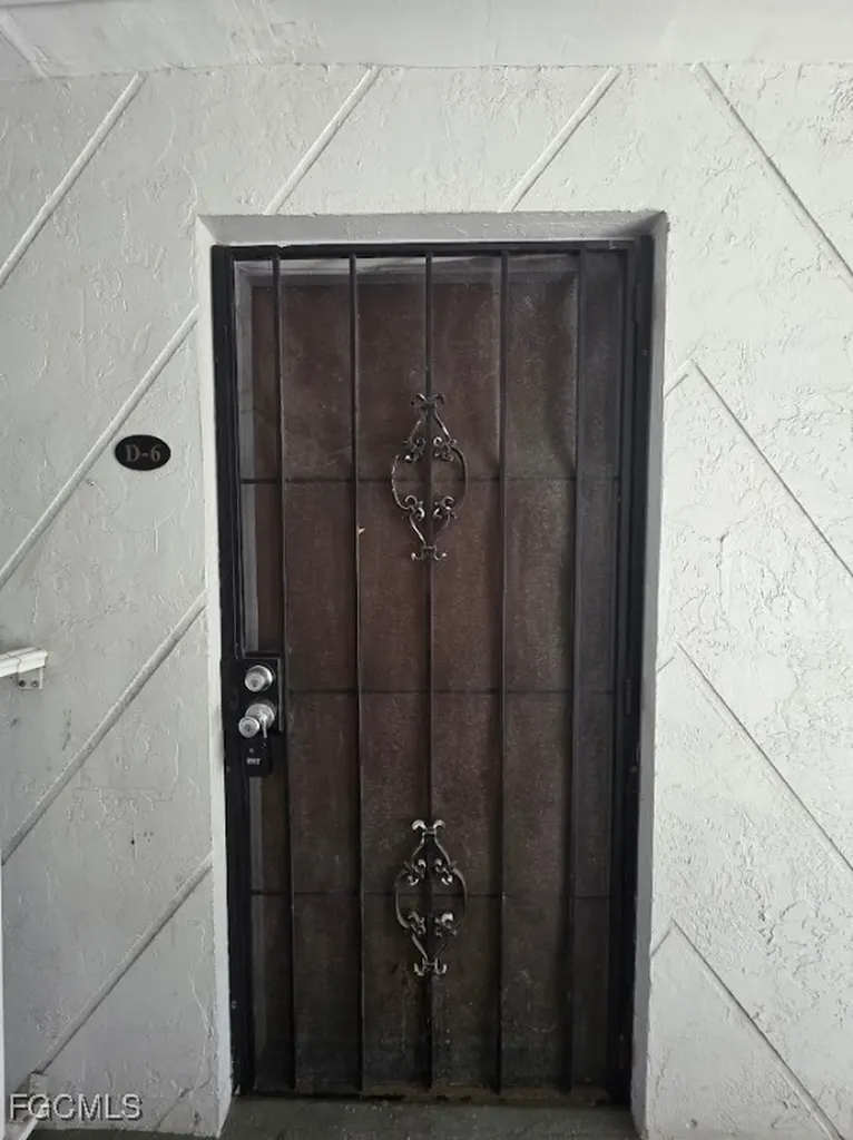 1849 Maravilla Avenue Fort Myers FL 33901