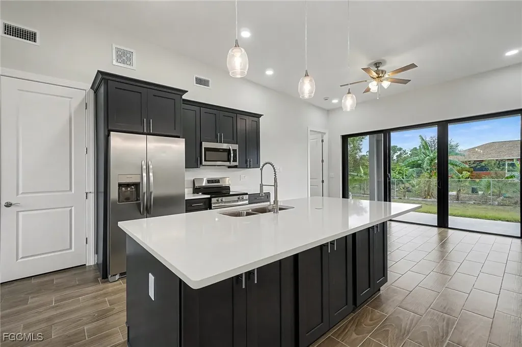 3013 4th Street SW Lehigh Acres FL 33976