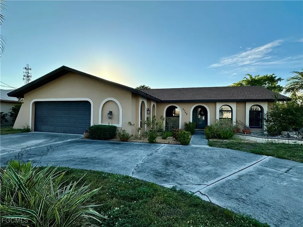 3766 SE 6th Avenue Cape Coral FL 33904