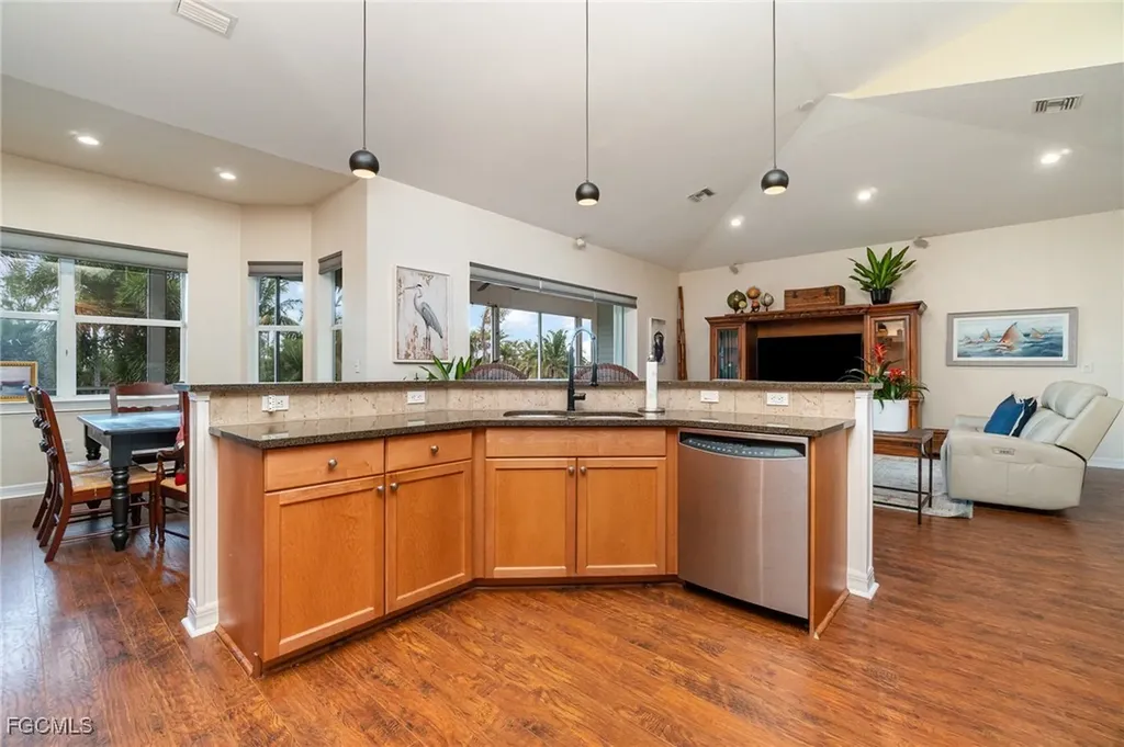7171 Coca Sabal Lane Fort Myers FL 33908