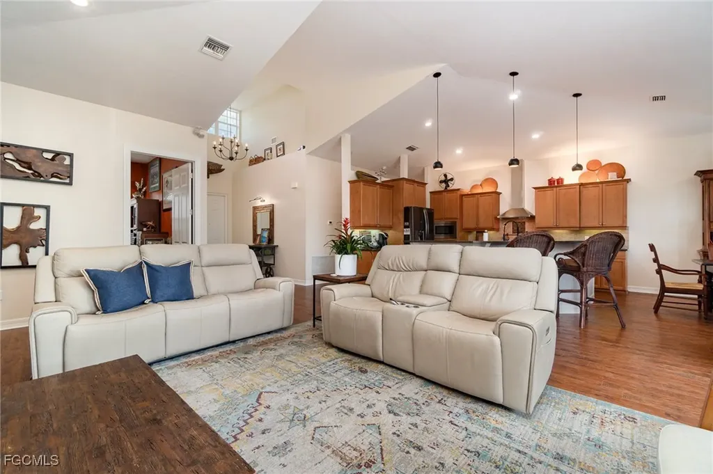 7171 Coca Sabal Lane Fort Myers FL 33908