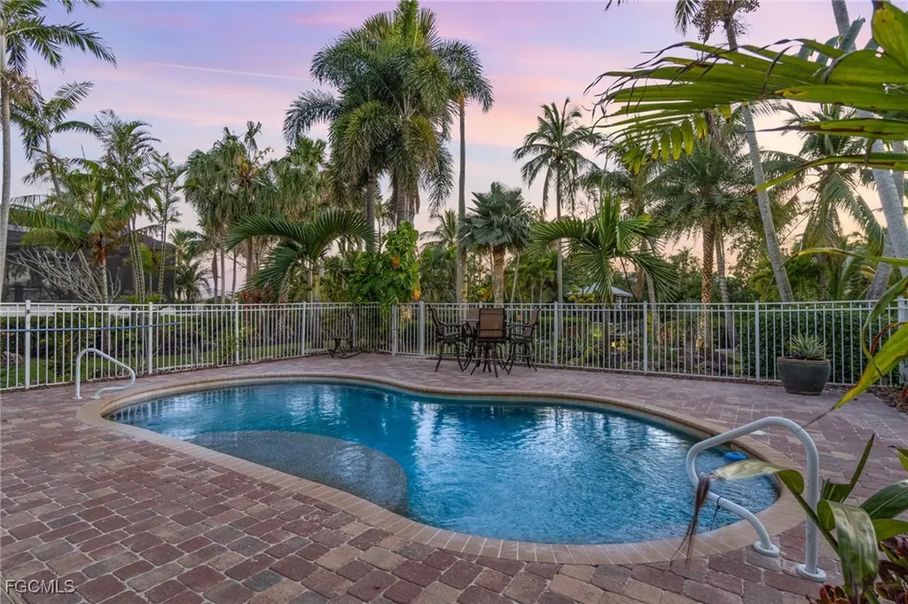 7171 Coca Sabal Lane Fort Myers FL 33908