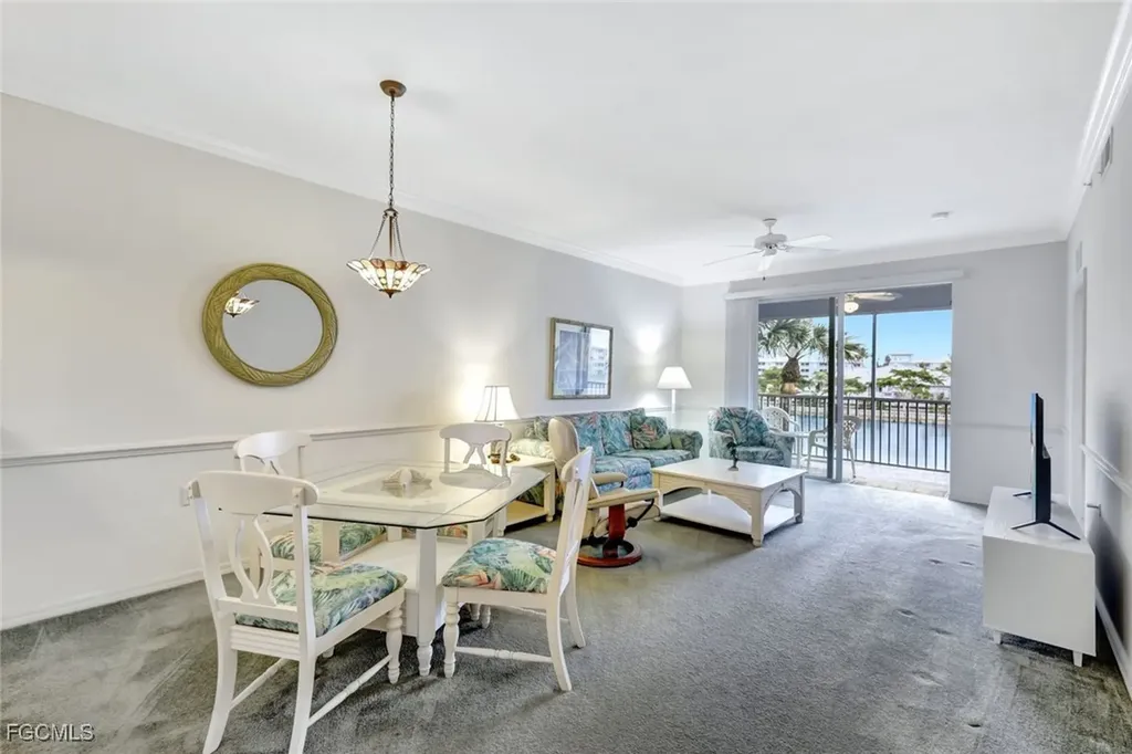 16595 Lake Circle Drive Fort Myers FL 33908