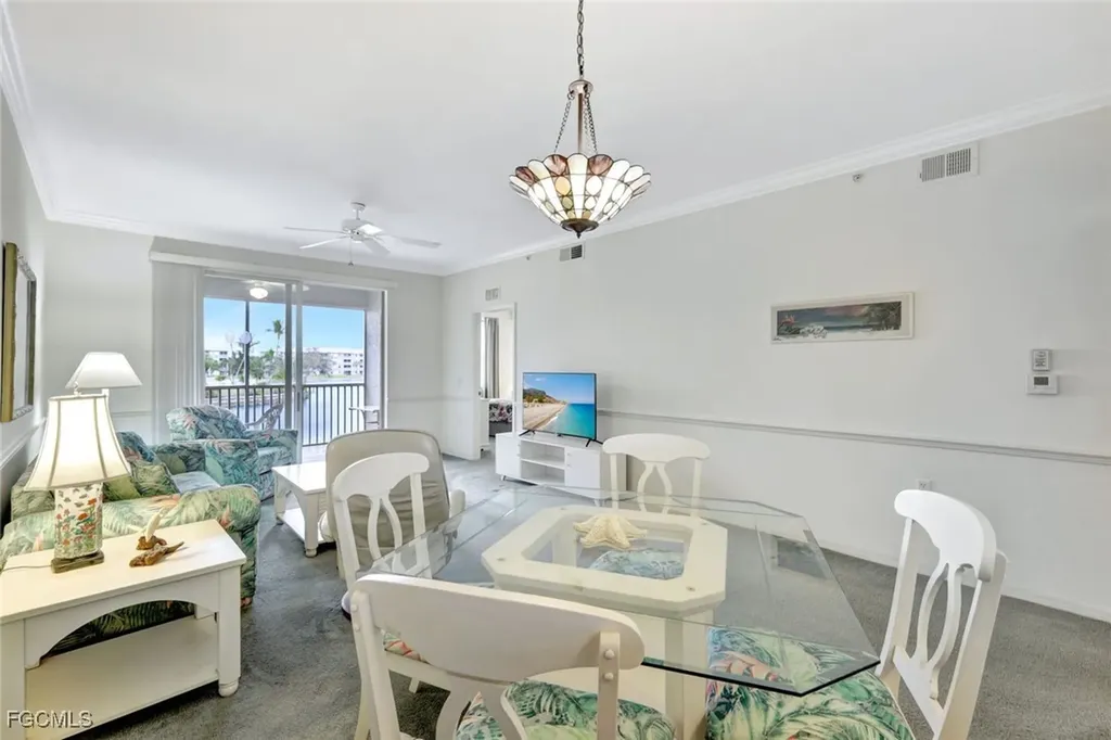 16595 Lake Circle Drive Fort Myers FL 33908