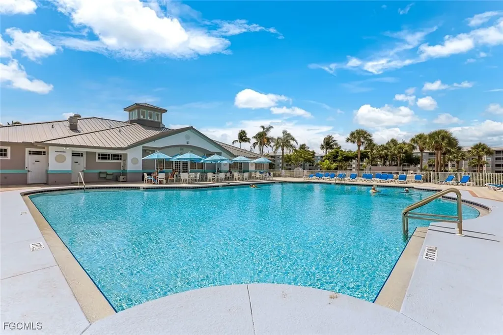 16595 Lake Circle Drive Fort Myers FL 33908