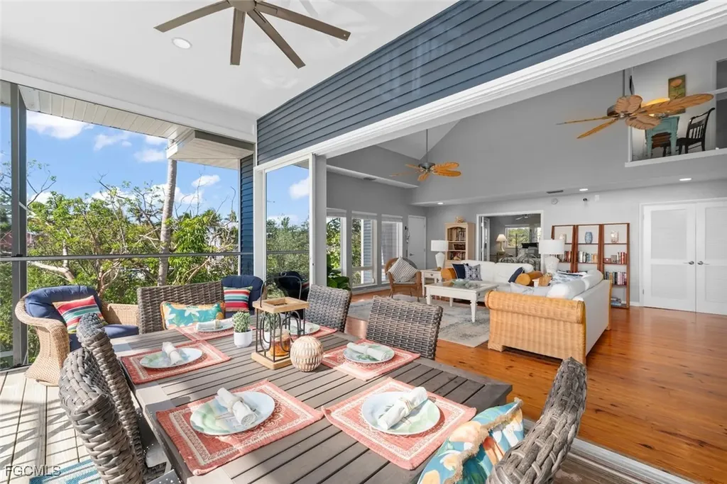 2449 Harbour Lane Sanibel FL 33957
